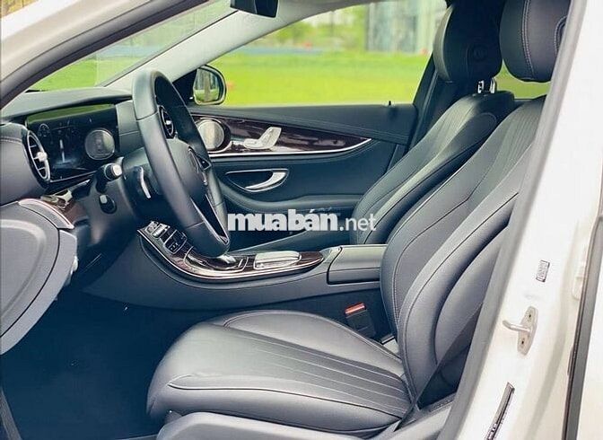MERCEDES E200 EXCLUSIVE V1 MODEL 2023 MỘT CHỦ