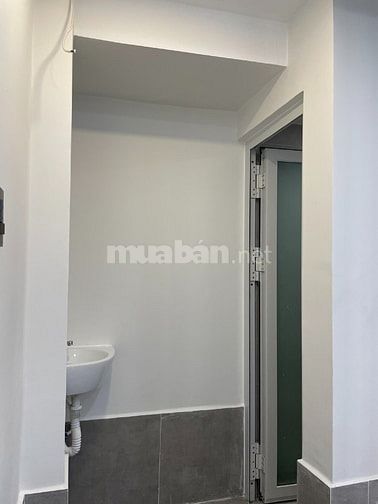 🔥 CHO THUÊ MẶT BẰNG KINH DOANH – HẺM SỐ 2 NGUYỄN THÀNH Ý, QUẬN 1