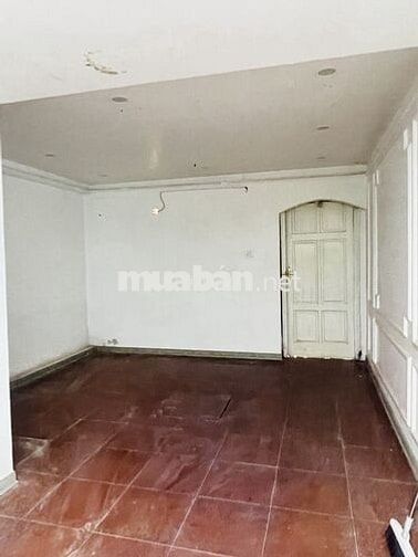 Cho thuê nhà riêng ngõ 125 phố Trung Kính, Dt 50m2 x 3,5 tầng 15 triệu