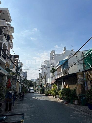 Bán nhà mặt tiền Đường Số 33, P. Tân Hưng, trung tâm Q.7