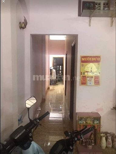 Bán nhà cấp 4 khu dân cư yên tĩnh