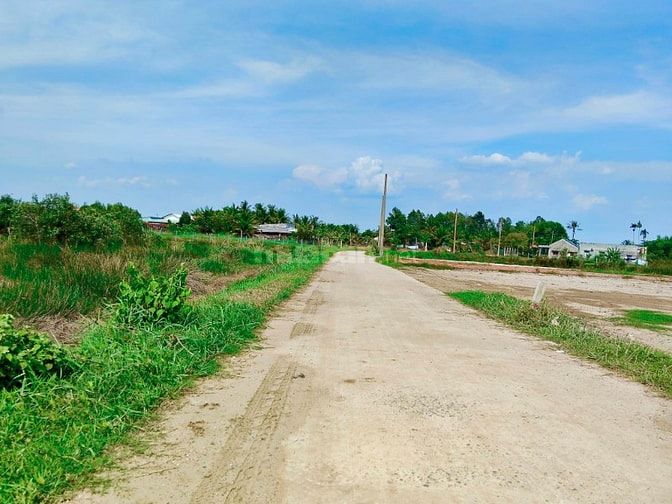 ĐẤT KẾ BÊN KCN ĐỨC HÒA 3 - XÂY TRỌ - KINH DOANH ĐỀU OK 