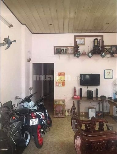 Bán nhà cấp 4 khu dân cư yên tĩnh