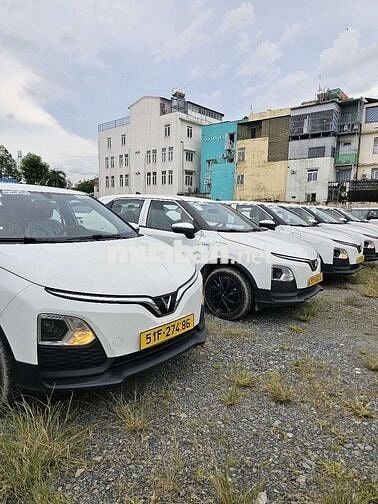 TUYỂN TÀI XẾ CHẠY GRAB TPHCM