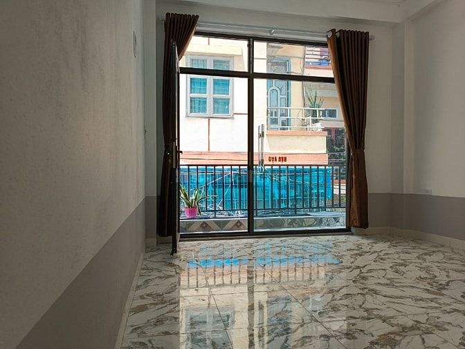 CHO THUÊ PHÒNG 402 (3 triệu) & 502 (2,6 triệu) – PHỐ TÂN MAI đủ tiện í