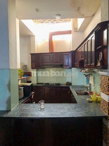 Bán biệt thự Quận 10, hxh Điện Biên Phủ, 274m2, 2 tầng, sân lớn