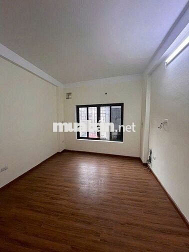 Cho thuê nhà riêng phố Thanh Lân - 25m2 - 5 tầng