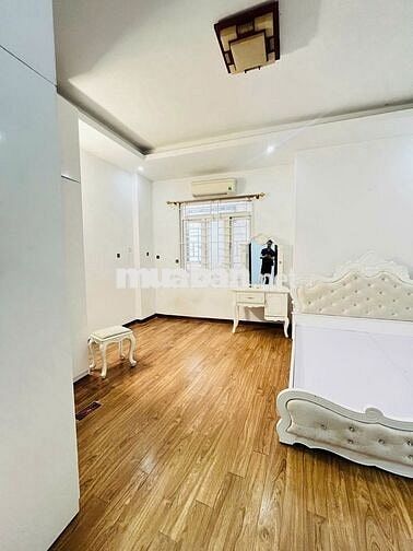 Cho thuê nhà riêng ngõ 795 Trương Định - 35m2 - 4 ngủ