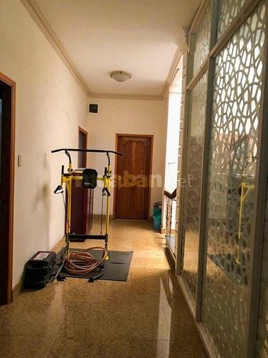 Bán biệt thự Quận 10, hxh Điện Biên Phủ, 274m2, 2 tầng, sân lớn