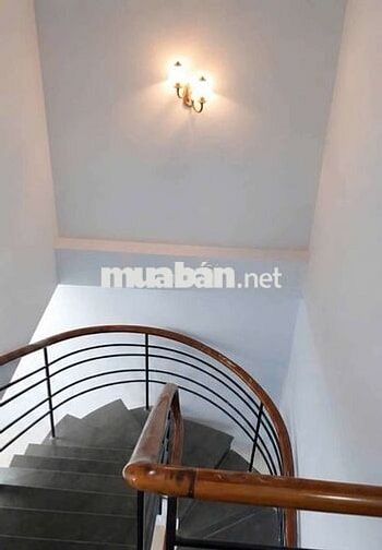 NHÀ GẦN GIMAMALL DT 65M2 GIÁ 9 TỶ X