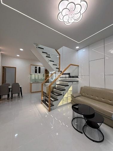 Khuông Việt- HXH 1 căn ra MT 40m2 nhà mới ở ngay.