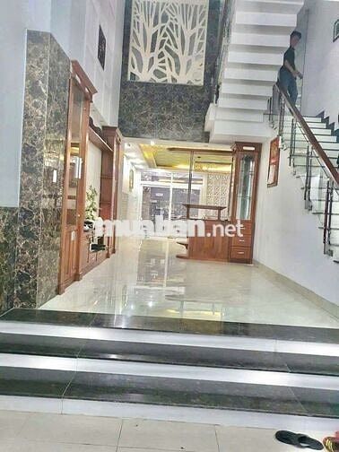 Cho Thuê Nhà 1 Trệt 3 Lầu 5PN 5x20m Mặt Tiền KDC Tân Mỹ Quận 7