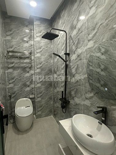 Bán nhà mới xây hẻm 1028 Tân Kỳ Tân Quý, Q.Bình Tân, TP.CHM