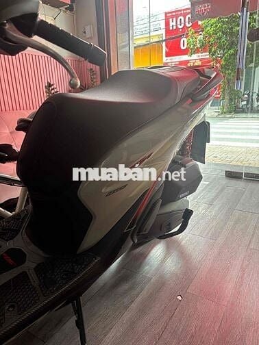 Honda SH 160 2024 xám đen 9551km
