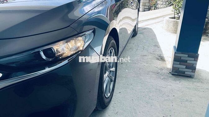 Mazda 3 2024 Xám 8500 km