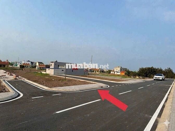 Cần tiền bán gấp đất sát bãi biển Thịnh Long