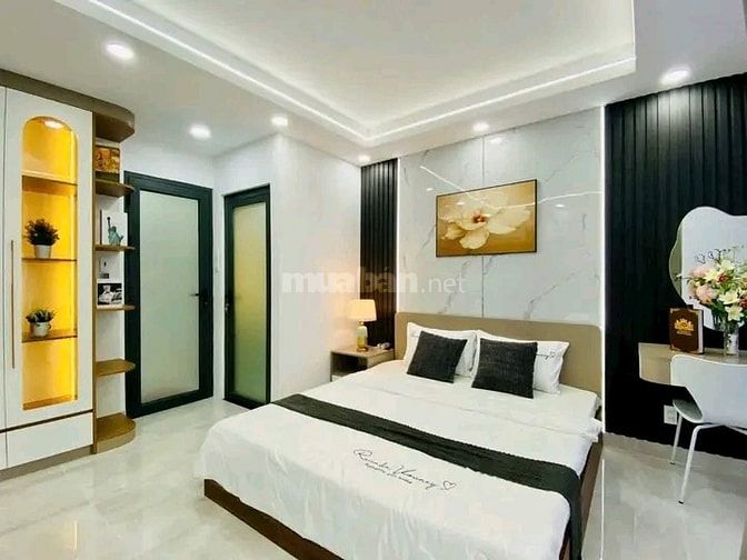 Cần bán gấp nhà Hà Huy Giáp, Quận 12. Giá 3,69 tỷ, 60m2, hẻm xe hơi 5m