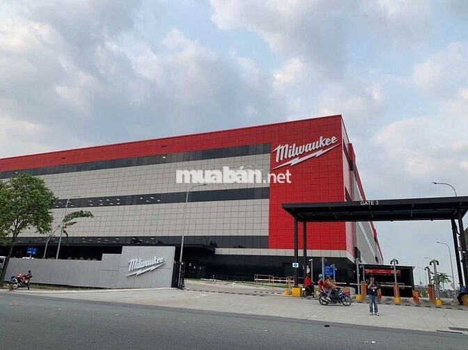 TTI MILWAUKEE Q9 TUYỂN CÔNG NHÂN CHÍNH THỨC 13 TR