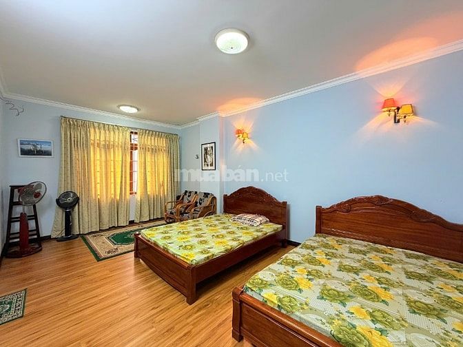 Bán BiệtThự Hoàng Dư Khương Q.10 - 7,9m x 23m chgir 46,5 tỷ