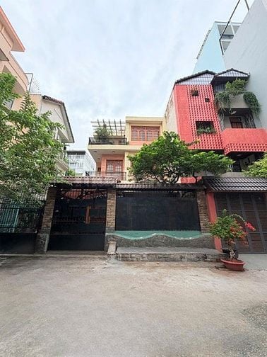 Bán BiệtThự Hoàng Dư Khương Q.10 - 7,9m x 23m chgir 46,5 tỷ
