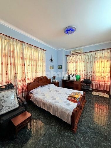 Bán BiệtThự Hoàng Dư Khương Q.10 - 7,9m x 23m chgir 46,5 tỷ