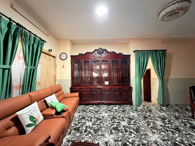Bán BiệtThự Hoàng Dư Khương Q.10 - 7,9m x 23m chgir 46,5 tỷ