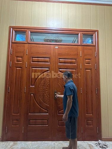 CỬA THÉP VÂN GỖ HUẾ – LÂM PHƯƠNG DOOR