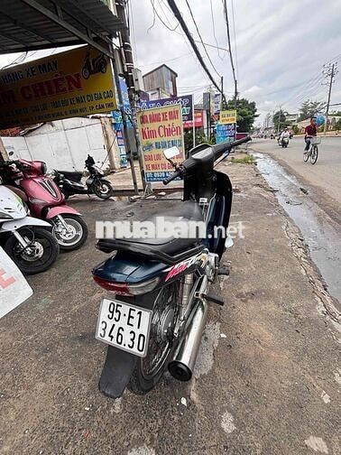 Honda Wave màu Xanh đậm