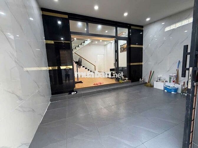 BÁN NHÀ DÒNG TIỀN 35 TRIỆU , KHU TÊN LỬA TỈNH LỘ 10 , GIÁ TỐT