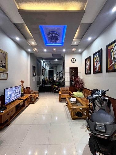 SOS! BÁN NHÀ ĐOÀN VĂN BƠ, PHƯỜNG 16, QUẬN 4, GIÁ TỐT CHỈ 5tỷ5 TL SR