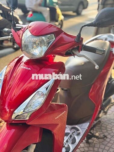 Honda Vision 2015 màu Đỏ