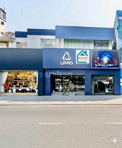 Cho thuê nhà mặt tiền Thành Thái, Q10-Diện tích: 11 x 25m(Trệt 2 Lầu)