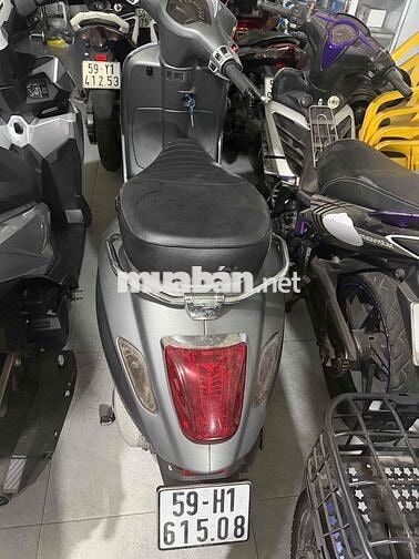 Piaggio Vespa màu Xám