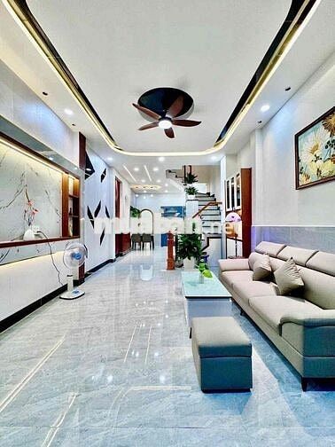 BÁN NHÀ MỚI ĐƯỜNG HOÀ BÌNH ĐỐI DIỆN ĐẦM SEN QUẬN 11 CHỦ TẶNG FULL NT