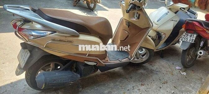 Honda Lead 2014 Vàng kem 4 vạn km
