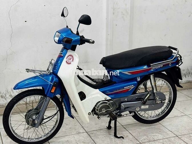 Honda Dream Lùn Xanh trắng