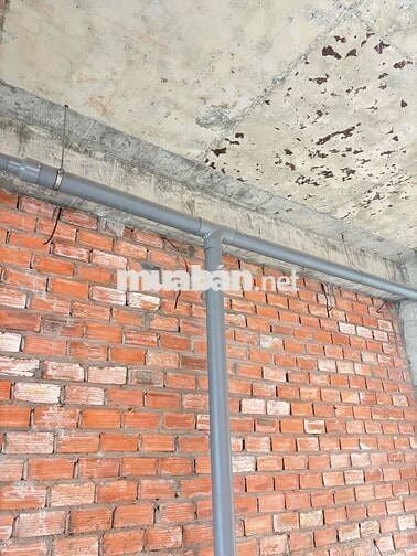 Tuyển thợ + phụ điện nước làm nhà phố