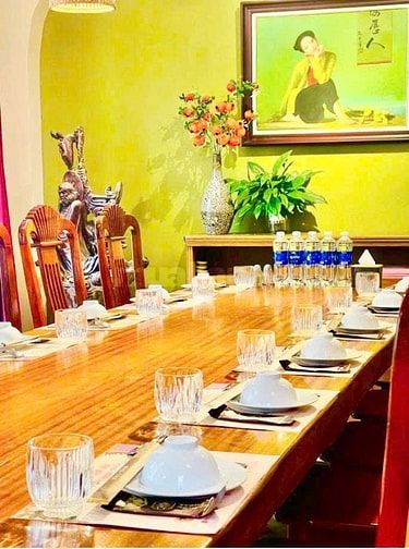 BIỆT THỰ TRỤC KINH DOANH LÊ VĂN LƯƠNG_LÔ GÓC 2 MẶT TIỀN_370m_148,99 ty