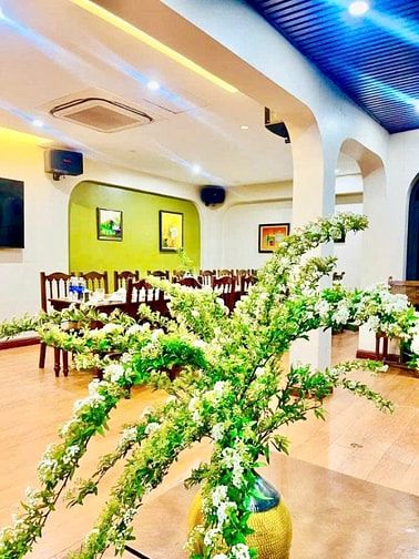 BIỆT THỰ TRỤC KINH DOANH LÊ VĂN LƯƠNG_LÔ GÓC 2 MẶT TIỀN_370m_148,99 ty