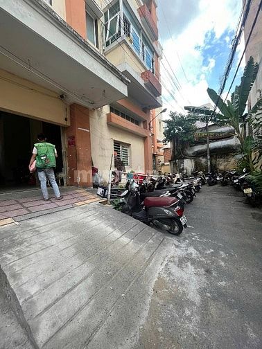 Bán Căn 2PN Chung Cư 353/30 Đinh Bộ Lĩnh P26 BT 47m2 Giá 2,35 tỷ (tl)