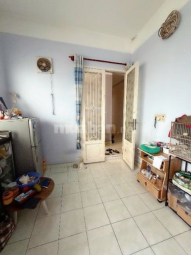 Bán Căn 2PN Chung Cư 353/30 Đinh Bộ Lĩnh P26 BT 47m2 Giá 2,35 tỷ (tl)
