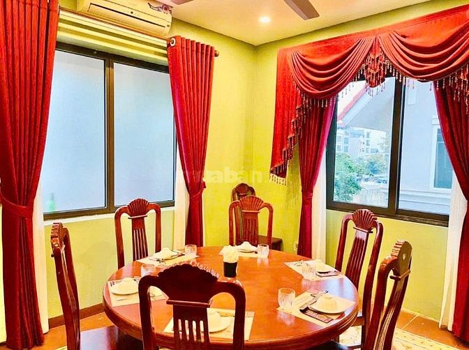 BIỆT THỰ TRỤC KINH DOANH LÊ VĂN LƯƠNG_LÔ GÓC 2 MẶT TIỀN_370m_148,99 ty