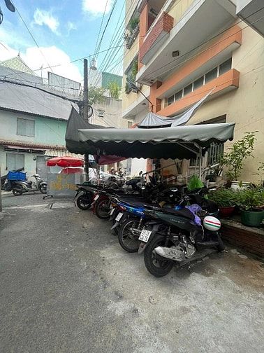 Bán Căn 2PN Chung Cư 353/30 Đinh Bộ Lĩnh P26 BT 47m2 Giá 2,35 tỷ (tl)