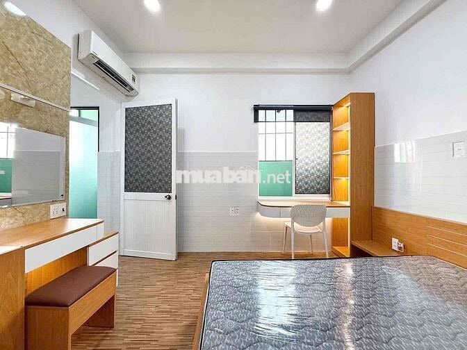 2 Phòng Ngủ -45m2 - Ban Công -Full Nội Thất- Phan Xích Long-Phú Nhuận