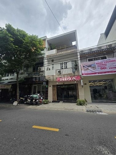 CHỉ 15 TỶ có ngay MTKD Nguyễn Hồng Đào- 3 Lầu-Chiều ngang 5m cực hiếm