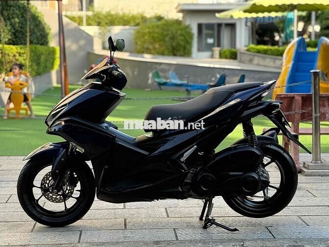 NVX 2018 khoas smakey phanh ABS 11000 km đẹp ken