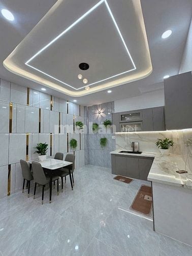 Nhà 3 tấm DTSD 211m2 giá 6,2 tỷ ngay trường Kim Đồng, BÌnh Tân