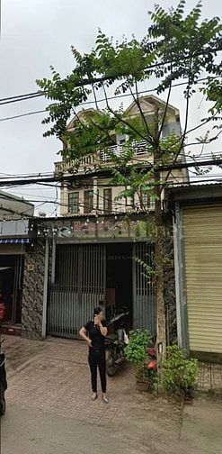Cho thuê nhà mặt phố Thạch Cầu phường Long Biên Hà Nội 