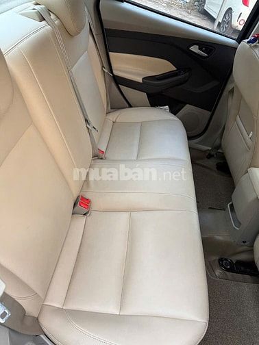 Bán xe Ford Focus 2019 số tự động