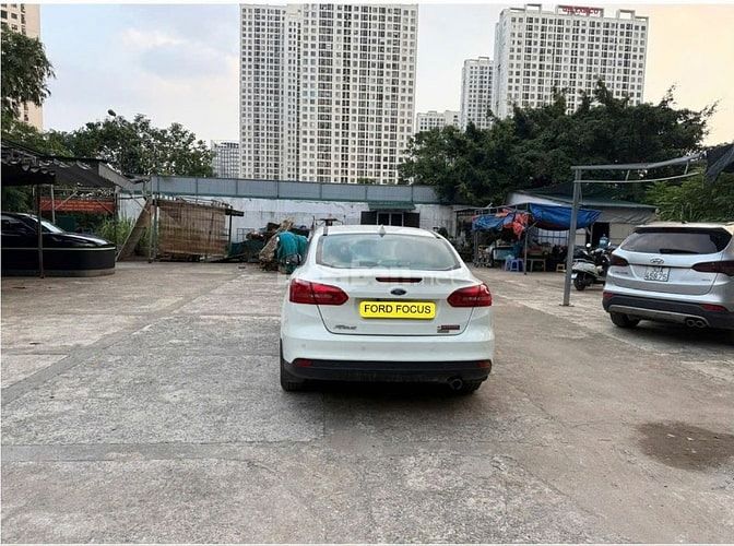 Bán xe Ford Focus 2019 số tự động